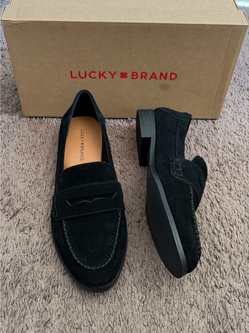 Lucky Brand Black Suede Penny Loafers SIZE 8M BRAND NEW WITH BOX